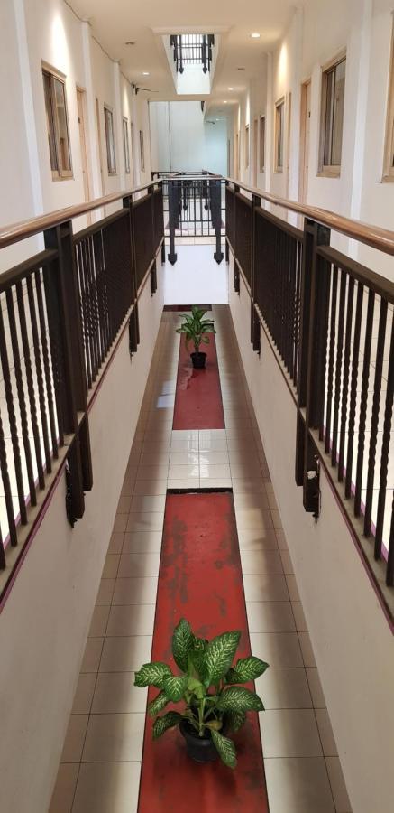 Hotel Dequr Jakarta Kota Exterior foto